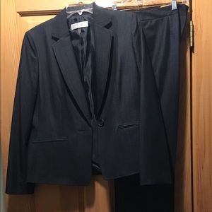 Suit